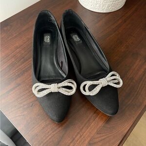 Jones New York Black Flats with Silver Bow